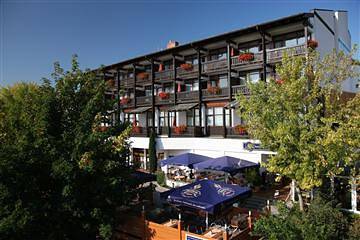 Hotel für 2 Personen, mit Balkon und Balkon/Terrasse sowie Terrasse und Pool in Bad Griesbach
