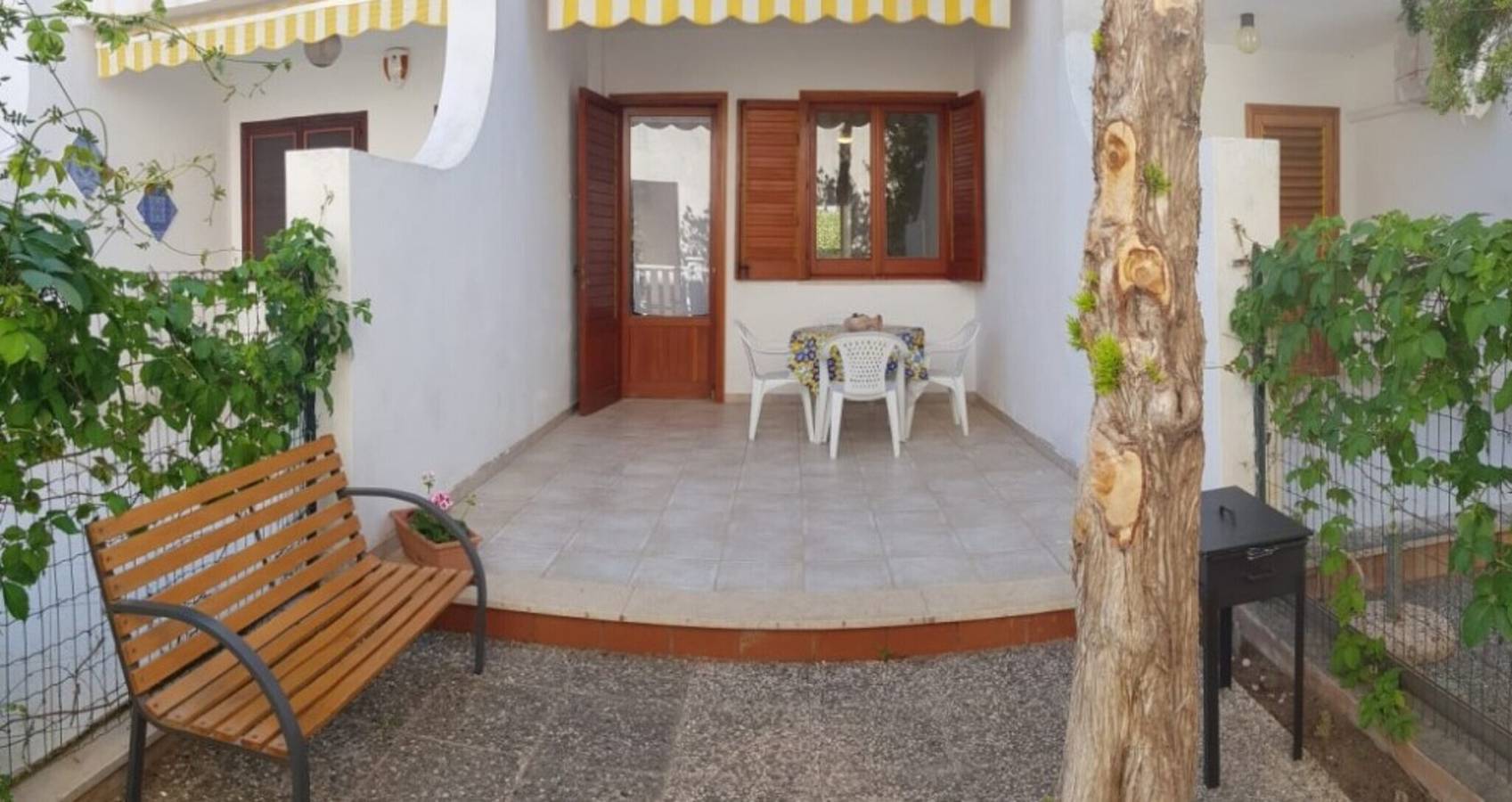 Ferienhaus 'Maltese' mit gemeinsamer Terrasse, Wlan und Klimaanlage in San Vito Lo Capo, Trapani Provinz