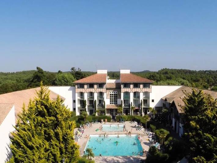 Holiday rental for 5 people, with pool and terrace as well as garden, child-friendly in Moliets-et-Maa