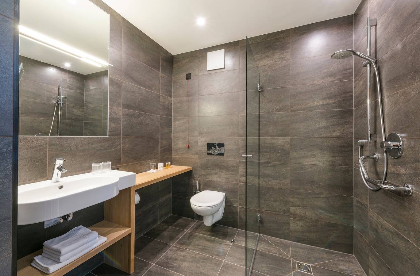 Entire apartment, Apartment 'Pazeider 306' with Mountain View, Wi-Fi and Air Conditioning in Marling, Ortler Alps