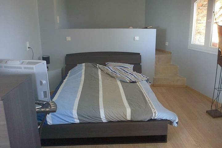 Gîte pour 2 personnes, avec terrasse et jardin à San-Martino-di-Lota - 2