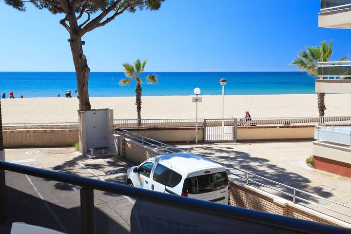 Ferienwohnung für 6 Personen, mit Terrasse in Cambrils - 2