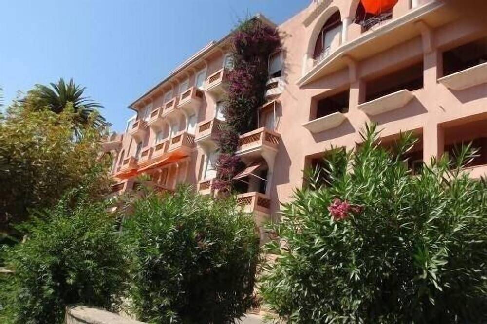 Geheel appartement, Studio \"Feet In The Water\" In Karakterwoning In Bandol in Bandol, Toulon regio