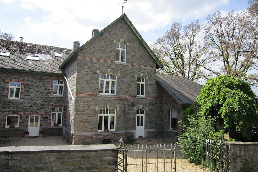 Bovigny Ferienhaus mit Kino in Bovigny, Gouvy