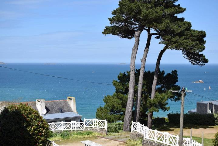 Location de vacances pour 13 personnes, avec jardin dans Plage Trestraou - 2
