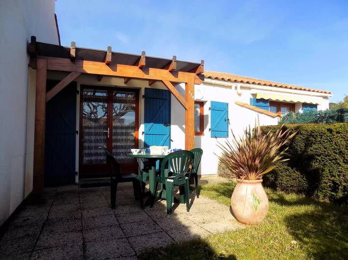 Villa pour 4 personnes, avec piscine et terrasse à Saint-Palais-sur-Mer