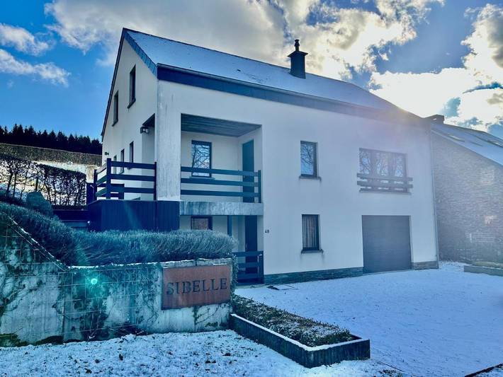 Vakantiehuis voor 9 personen, with uitzicht and tuin as well as sauna, met huisdier in Herbeumont