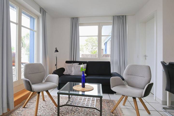 Ferienwohnung für 4 Personen, mit Balkon in Boltenhagen - 2