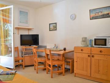 Appartement De Vacances pour 4 Personnes dans Bormes-les-Mimosas, Région de Toulon, Photo 4