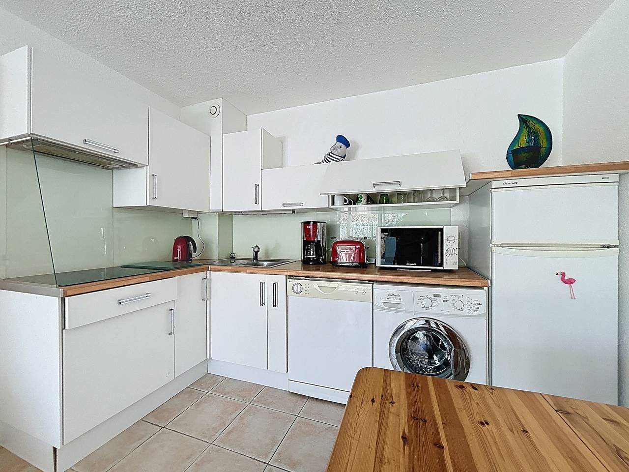 Appartement entier, Appartement en front de mer avec terrasse et piscine in Saint-Cyprien, Côte d'Améthyste