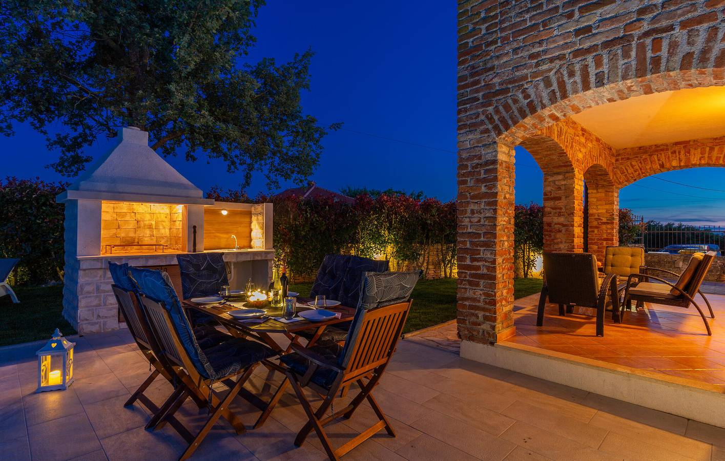 Gemütliche Ferienwohnung mit Pool und Terrasse, 1,5 km vom Stadtzentrum von Jursici entfernt in Jursici, Svetvinčenat