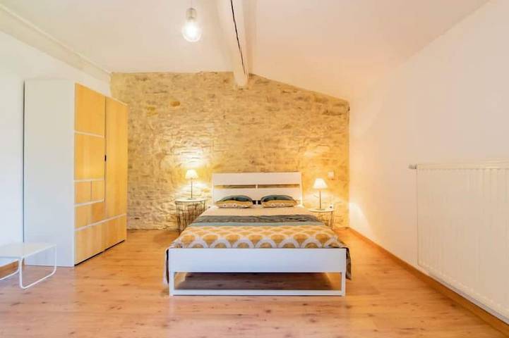 Location de vacances pour 8 personnes, avec piscine à Uchaux - 4