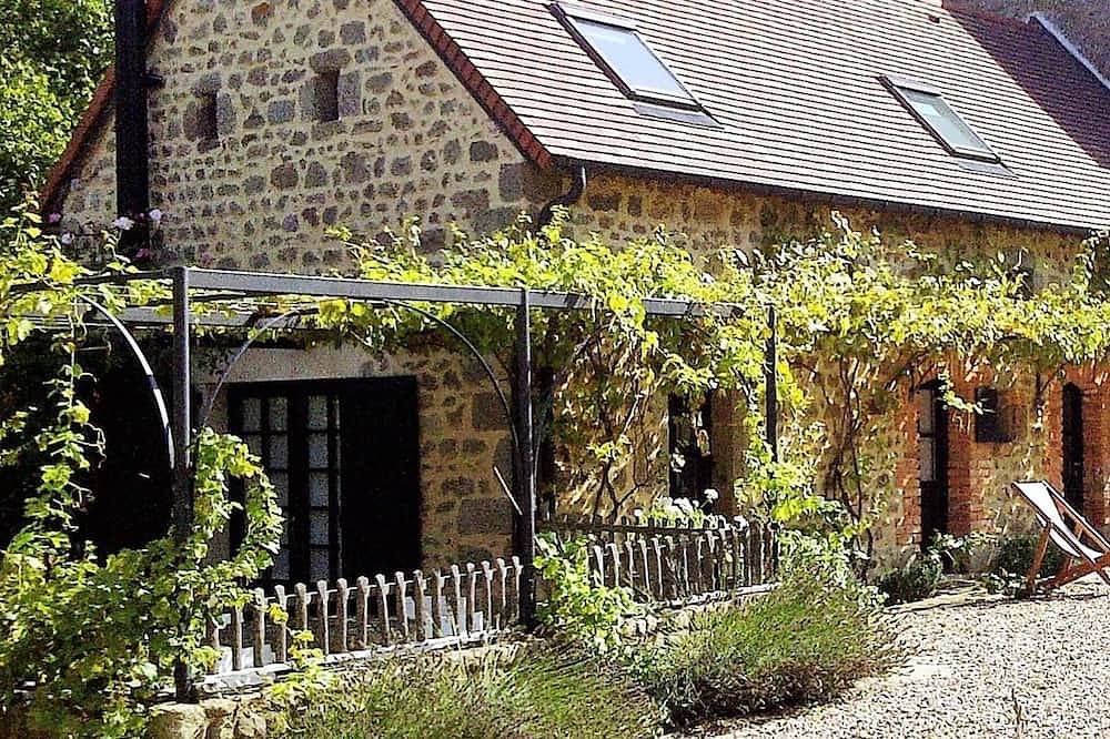 La Pichonna charming cottage classified 4 stars for 4 people in Saint-Dizier-la-Tour, Aubusson und Umgebung