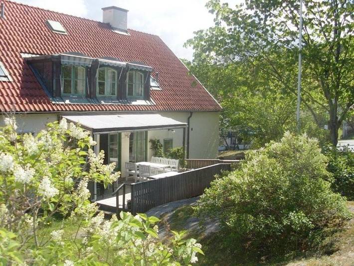 Hostel, mit Terrasse und Garten in Fjällbacka - 4