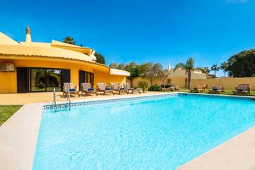 Villa With Pool for 12 People in Monte Choro, Albufeira, Photo 1