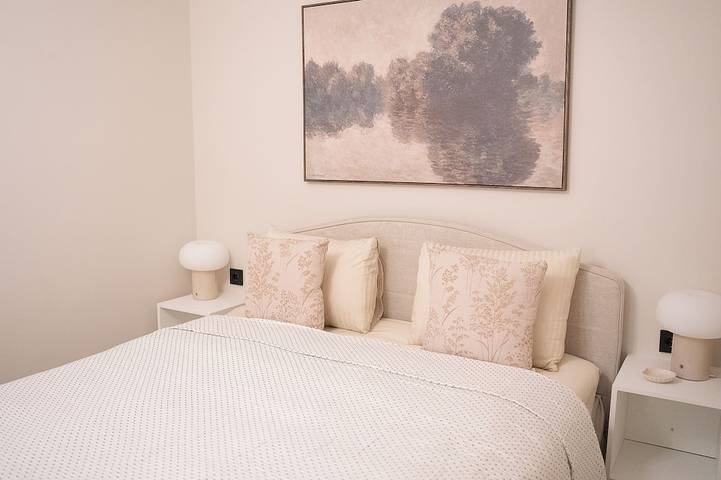 Apartamento entero, Stylish Duplex with Private Terrace near Taksim Sleeps6 Deniz Apart with cool AC in Beyoğlu, Estambul