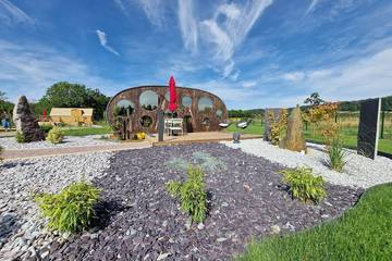 Gîte pour 2 personnes, avec sauna ainsi que terrasse et jardin dans Vignot