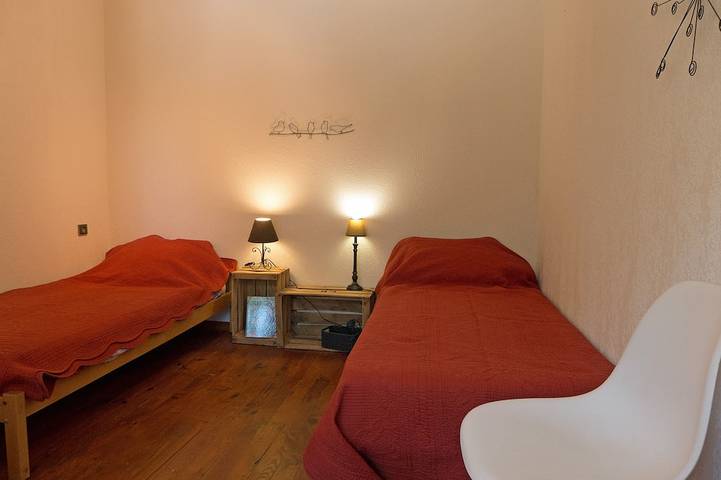 Location de vacances pour 6 personnes, avec jardin et terrasse à Azille - 4