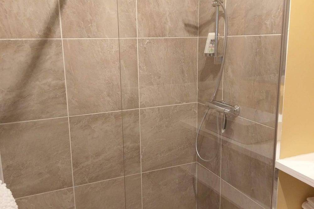 Appartement entier, Résidence du Parc \"Appart Romarin-avec Sauna.\" in Eaux-Bonnes, Béarn