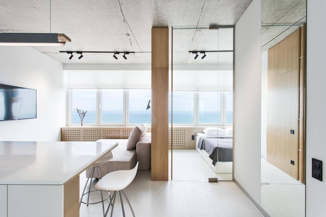 Apartamento entero, Apartment with Sea View in Odesa, Óblast de Odesa