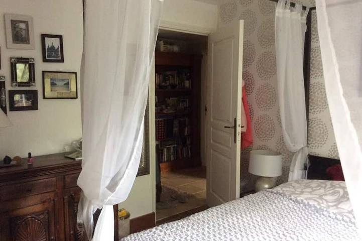 Location de vacances pour 8 personnes, avec terrasse et jardin à Claviers - 2
