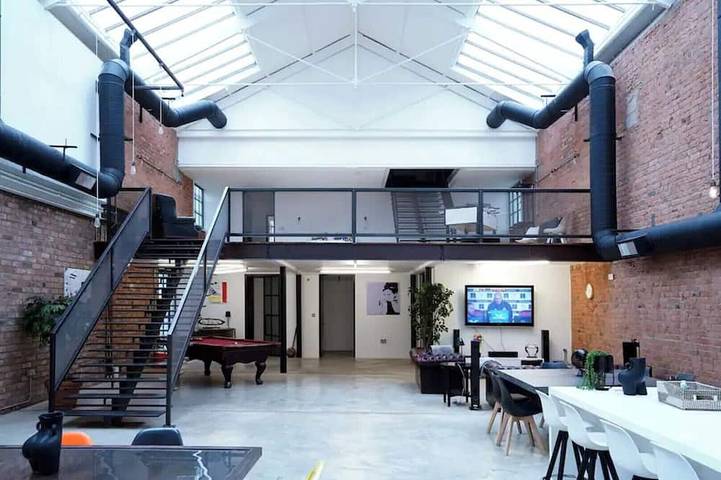 Apartment for 10 people, with terrace in Leamington Spa