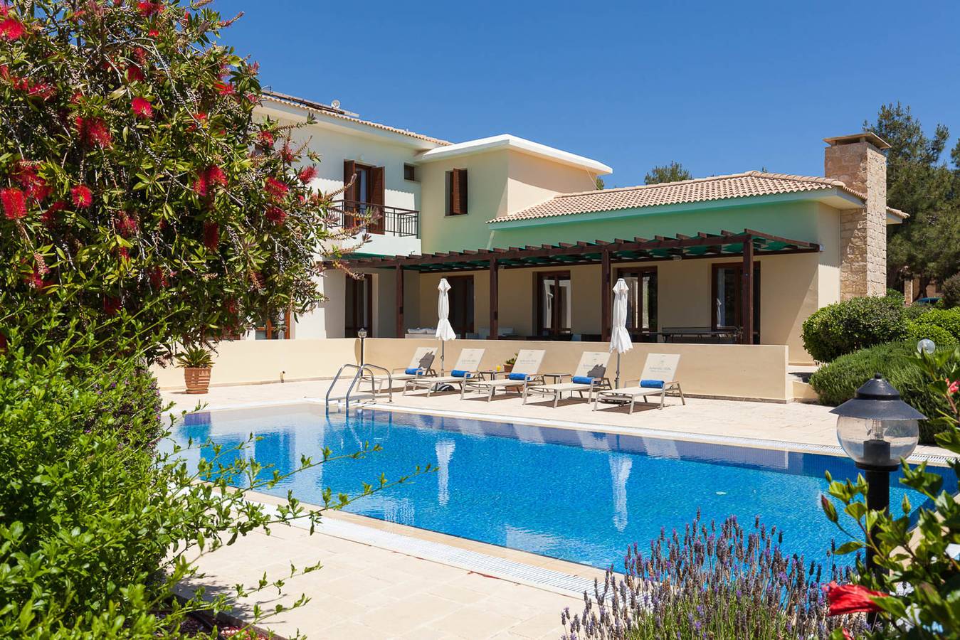 Villa for 10 People in Aphrodite Hills, South Cyprus
