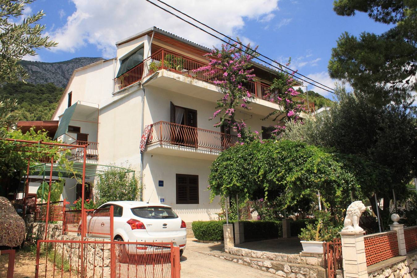 Ganze Wohnung, Apartments by the sea Živogošće - Mala Duba, Makarska - 2603 in Zivogosce, Makarska Riviera