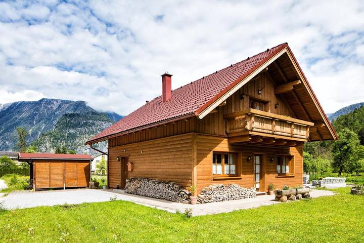 Ferienhaus für 6 Personen, mit Garten und Whirlpool in Hallstatt