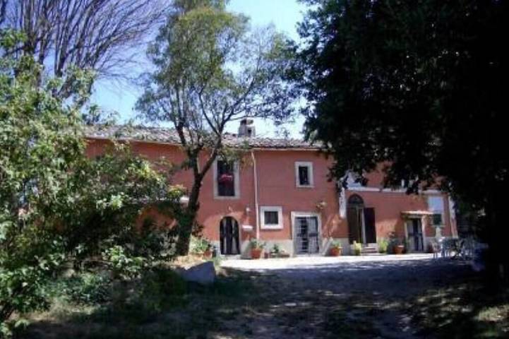 Gîte pour 5 personnes, avec jardin à Viterbo - 4