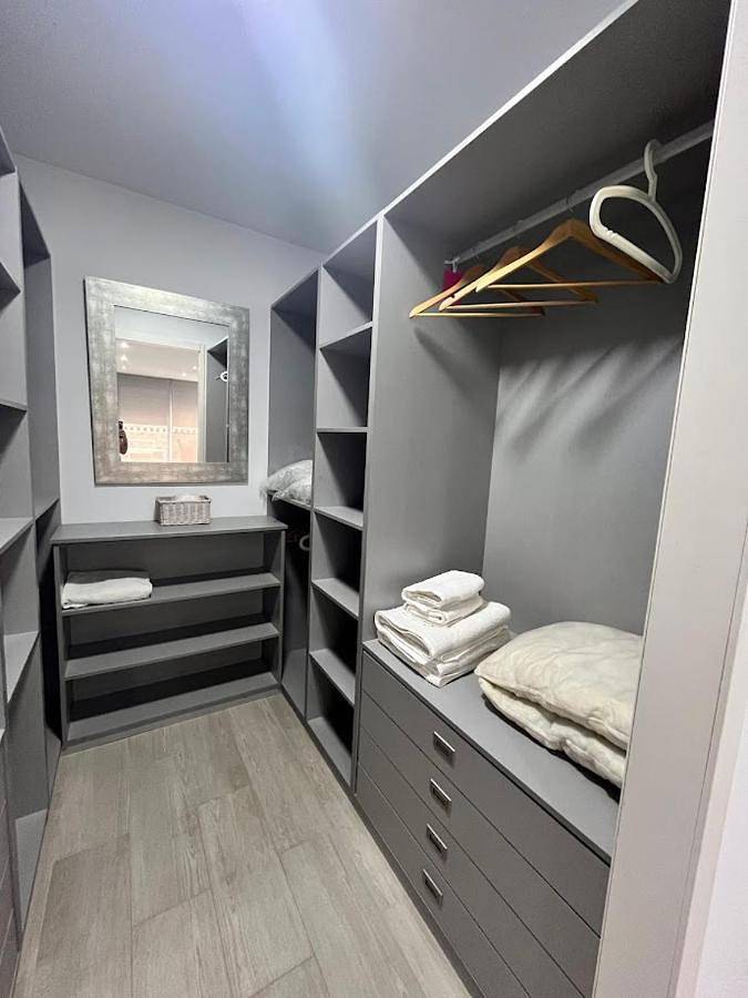 Location de vacances pour 6 personnes, avec balcon et vue à Manises - 2