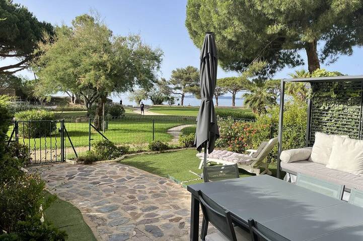 Appartement de vacances pour 4 personnes, avec jardin