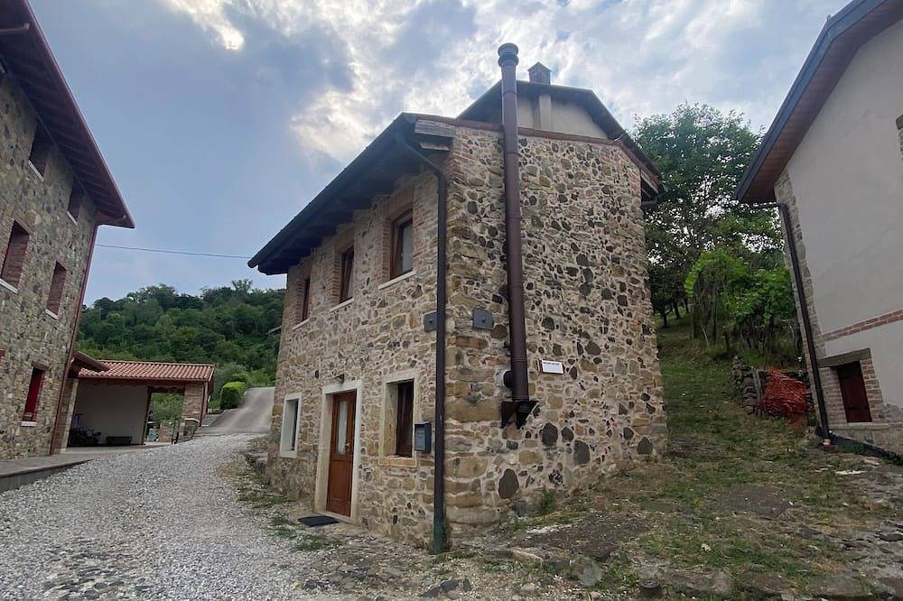 Das kleine Haus an der Küste in Marostica, Vicenza Provinz