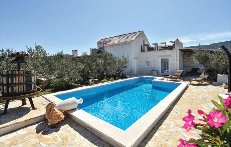 Ferienhaus für 8 Personen, mit Garten und Terrasse - 1