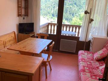 Gîte pour 4 personnes, avec balcon à Champagny-en-Vanoise
