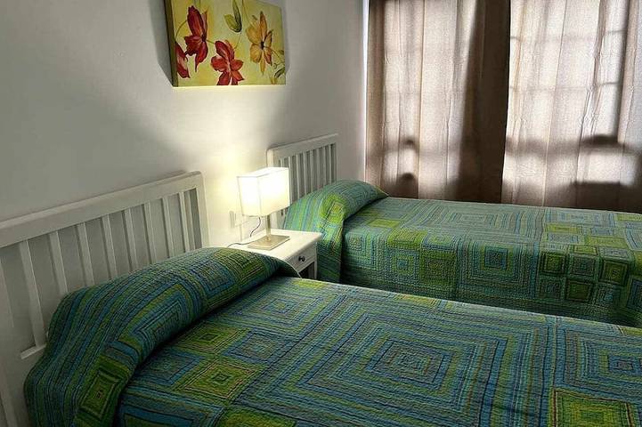 Appartement entier, Appartement Spacieux Pres De La Plage in Puerto de Tazacorte, Tazacorte