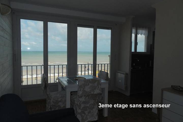 Gîte pour 2 personnes, avec vue dans Plage du Treport - 4