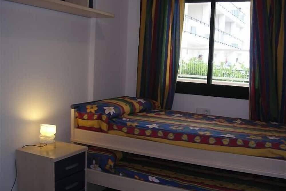 Apartamento entero, Apartamento cerrado permanentemente in Playa de Almenara, Almenara