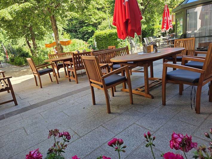 Flackl-Wirt - Comfort-Doppel- oder -Zweibettzimmer, Balkon, Bergblick in Reichenau an der Rax, Wiener Alpen in Niederösterreich