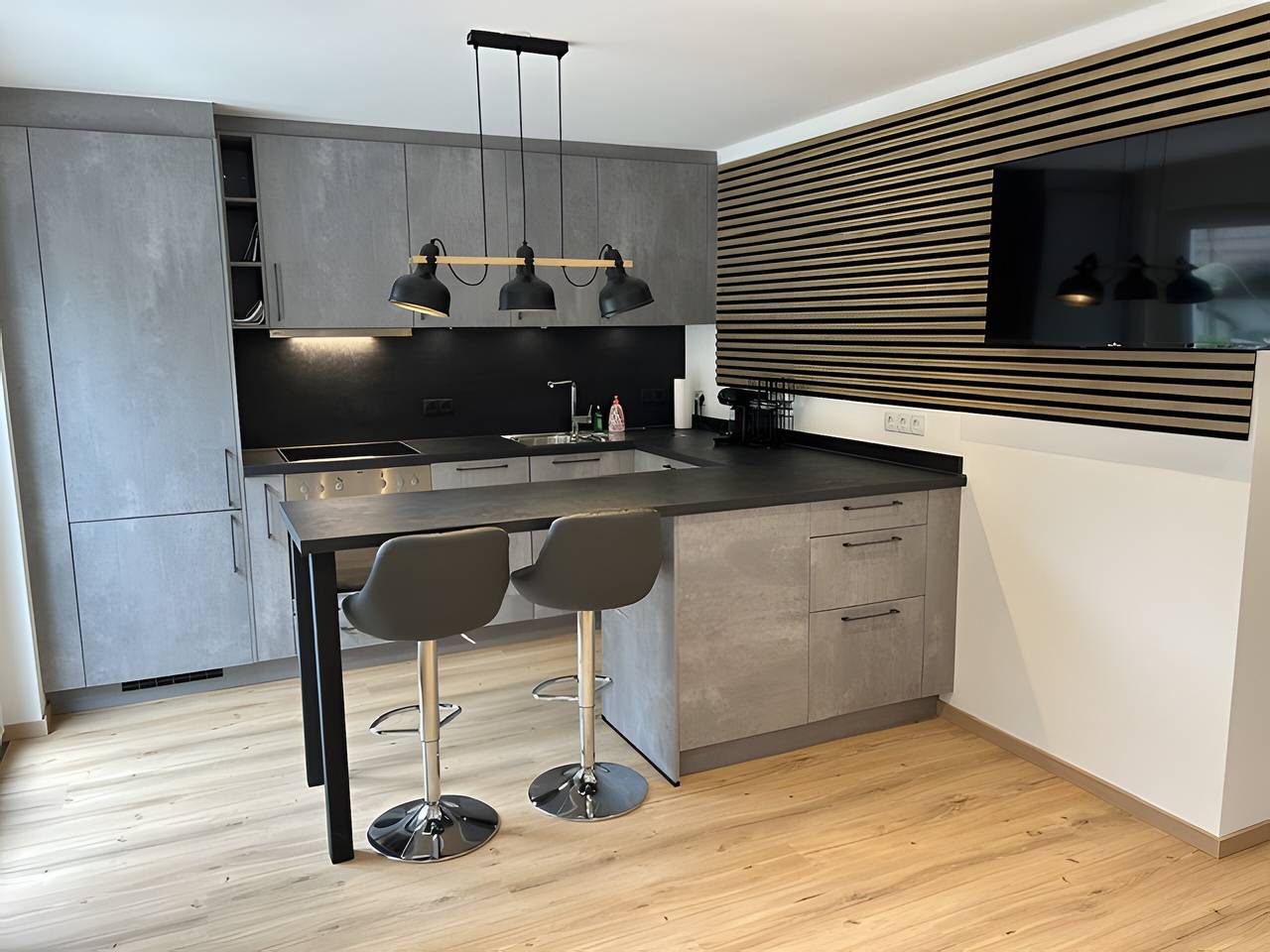 Ganze Wohnung, Moderne, ruhige Studio-Oase - mit Terrasse, Blick ins Grüne und Konus-Karte in Donaueschingen, Mittlerer Schwarzwald