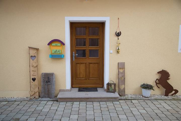 Bauernhof für 8 Personen, mit Balkon und Balkon/Terrasse sowie Terrasse in Waldmünchen