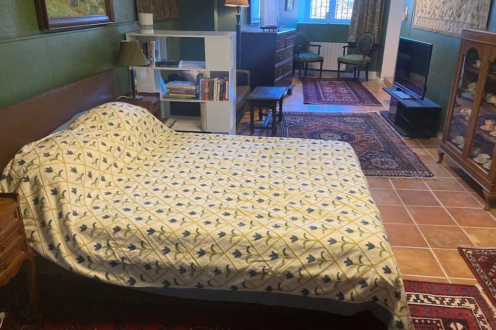 Entire apartment, Historisches Gourdon in Gourdon, Lot