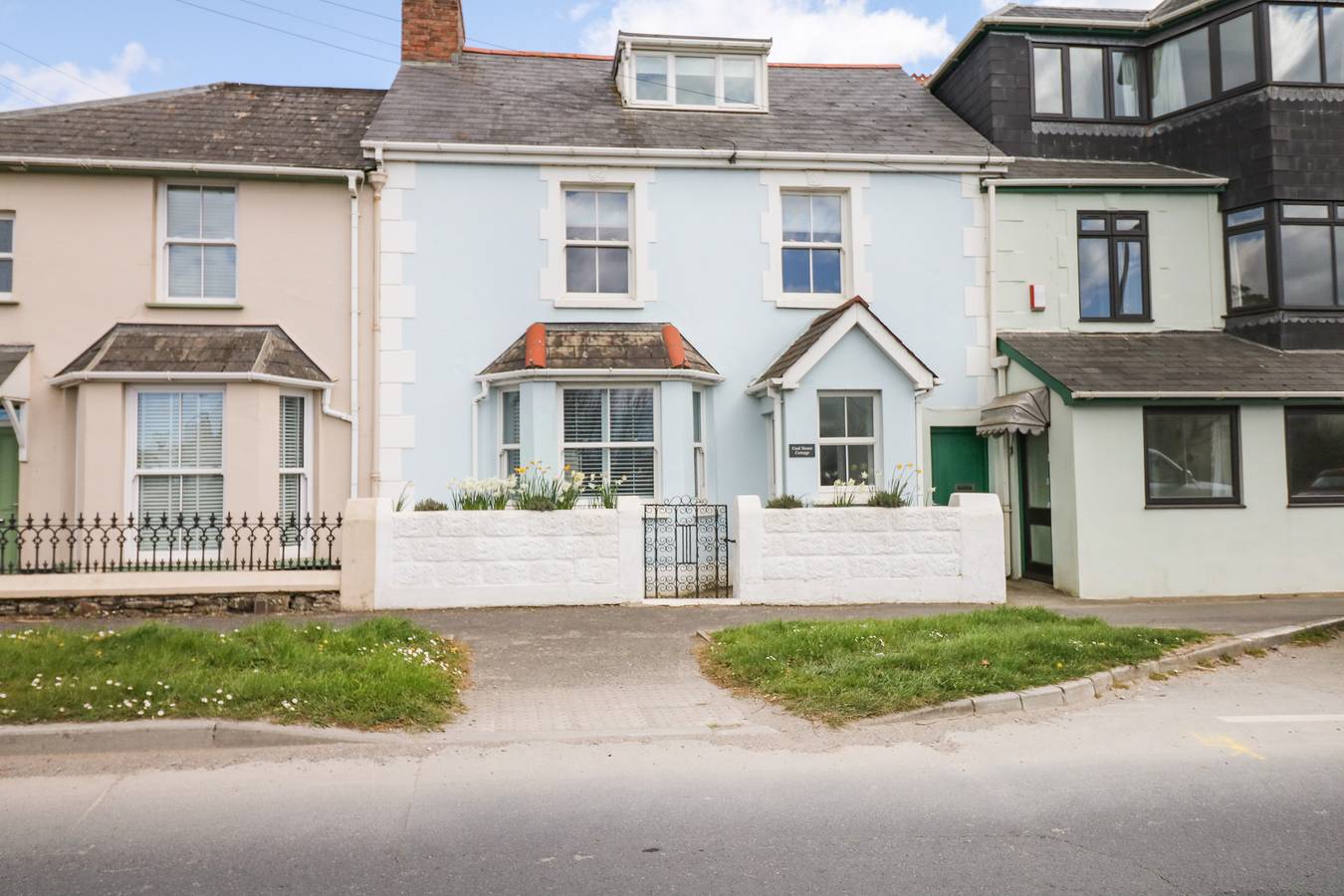 Cool Stone Cottage in Instow, Devon