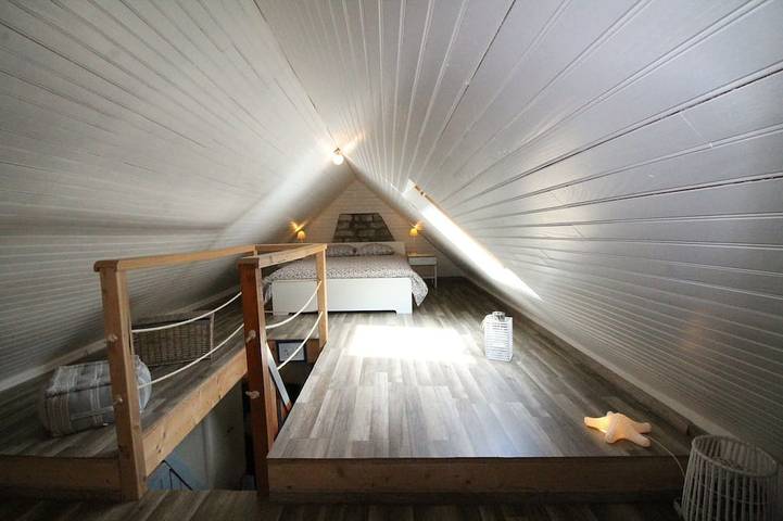 Gîte pour 4 personnes, avec jardin et terrasse à Peumerit - 2