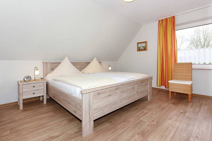 Bauernhof für 4 Personen, mit Garten in Neuharlingersiel - 2