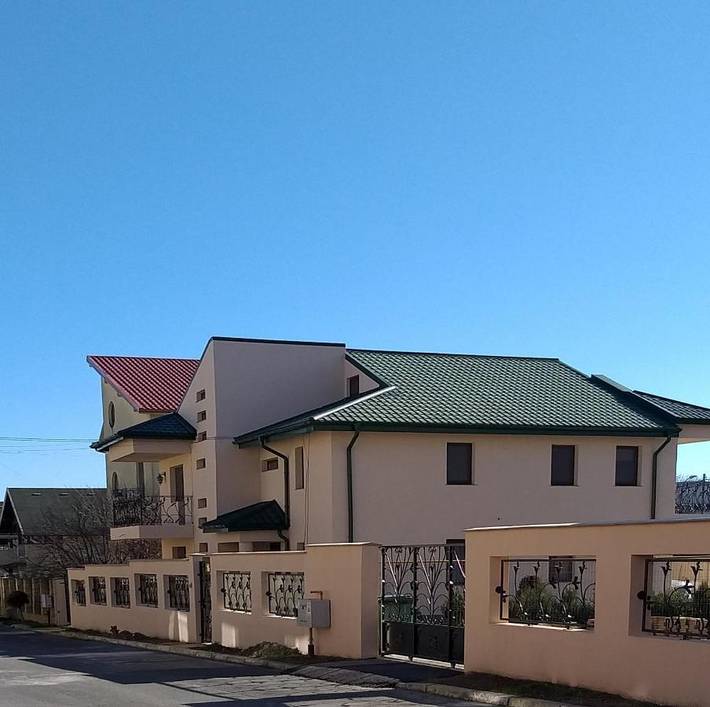 Maison d’hôte pour 5 personnes, avec Balcon ainsi que Terrasse et Jardin dans Constanța