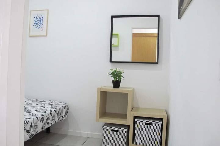 Entire apartment, Cozy Apt. Next To Beach And 14 Min. To Catalonia Square in Platja del Litoral (Sant Adrià de Besòs), Sant Adrià de Besòs