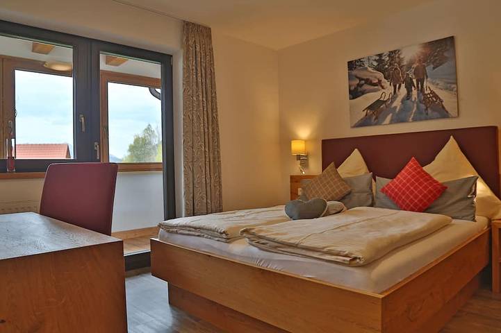 Ferienwohnung für 3 Personen, mit Balkon und Garten sowie Sauna in Bichlbach - 2