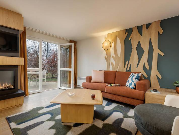 Gîte pour 2 personnes, avec Terrasse et Jardin ainsi que Piscine et Sauna dans Cierreux