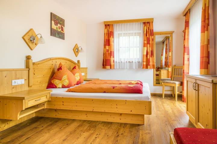 Ferienhaus für 8 Personen, mit Balkon und Terrasse sowie Garten in Leogang - 3